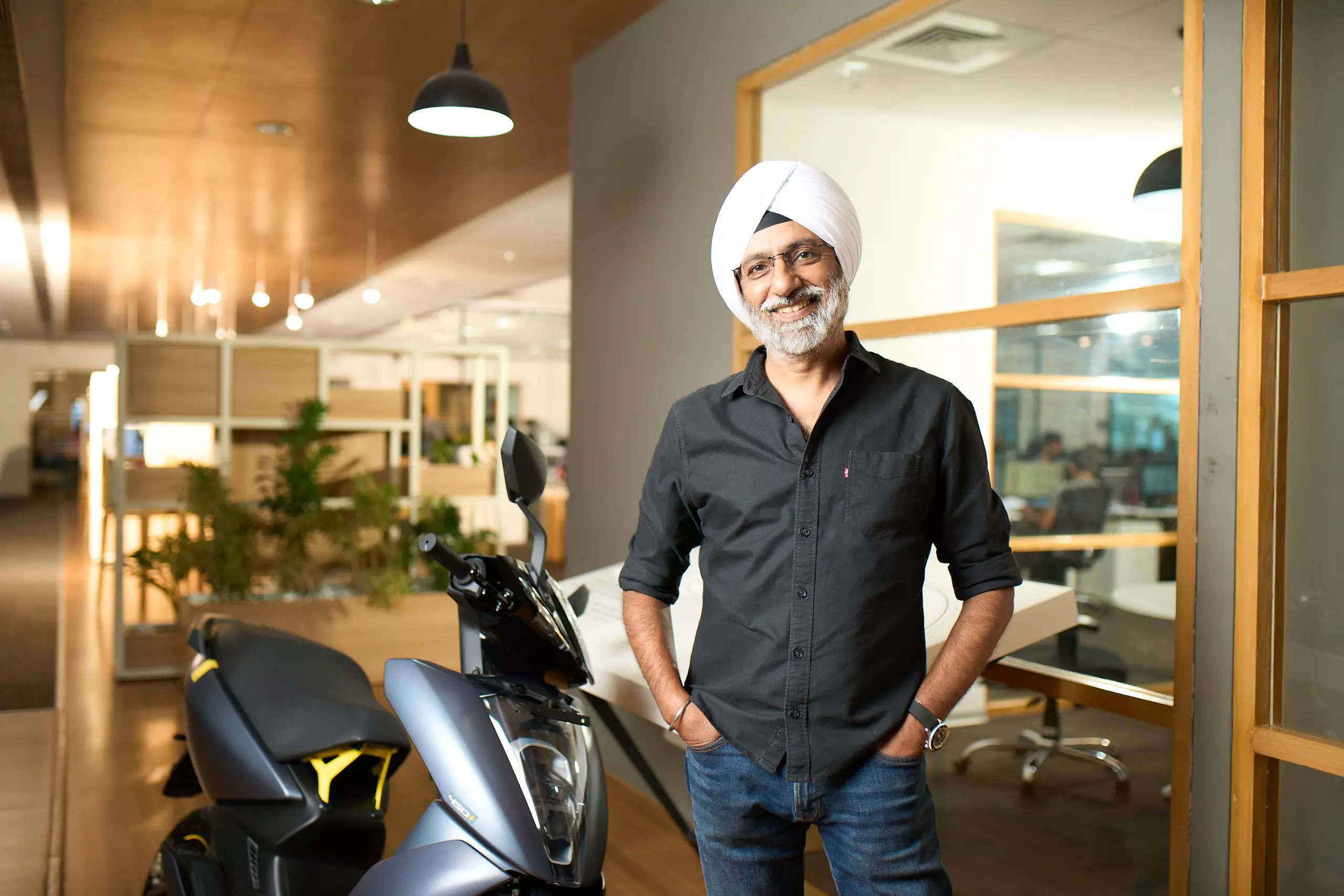 Read more about the article Ather eyes larger pan-India presence with new family scooter, ET Auto