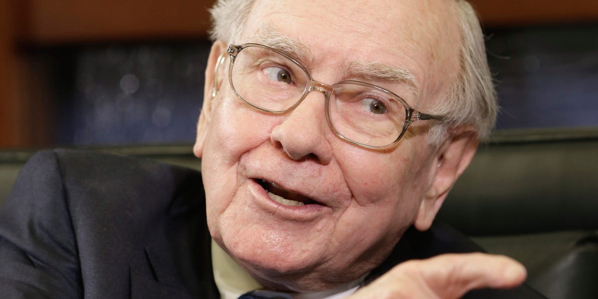 You are currently viewing Warren Buffett’s Dot-Com Bubble Warning Fueled Jeff Bezos and Amazon