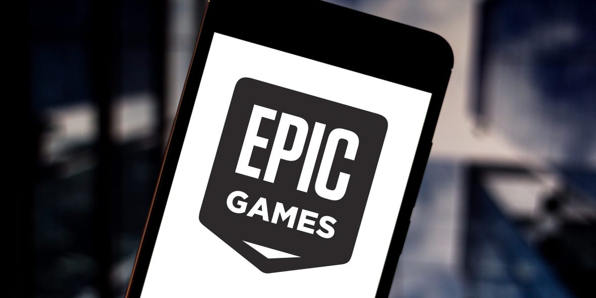 You are currently viewing Apple Reverses Epic Games App Store Ban in Europe