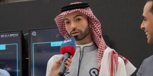 Read more about the article Saudi ‘Male Humanoid’ Robot Inappropriately Touches Female Reporter: Video