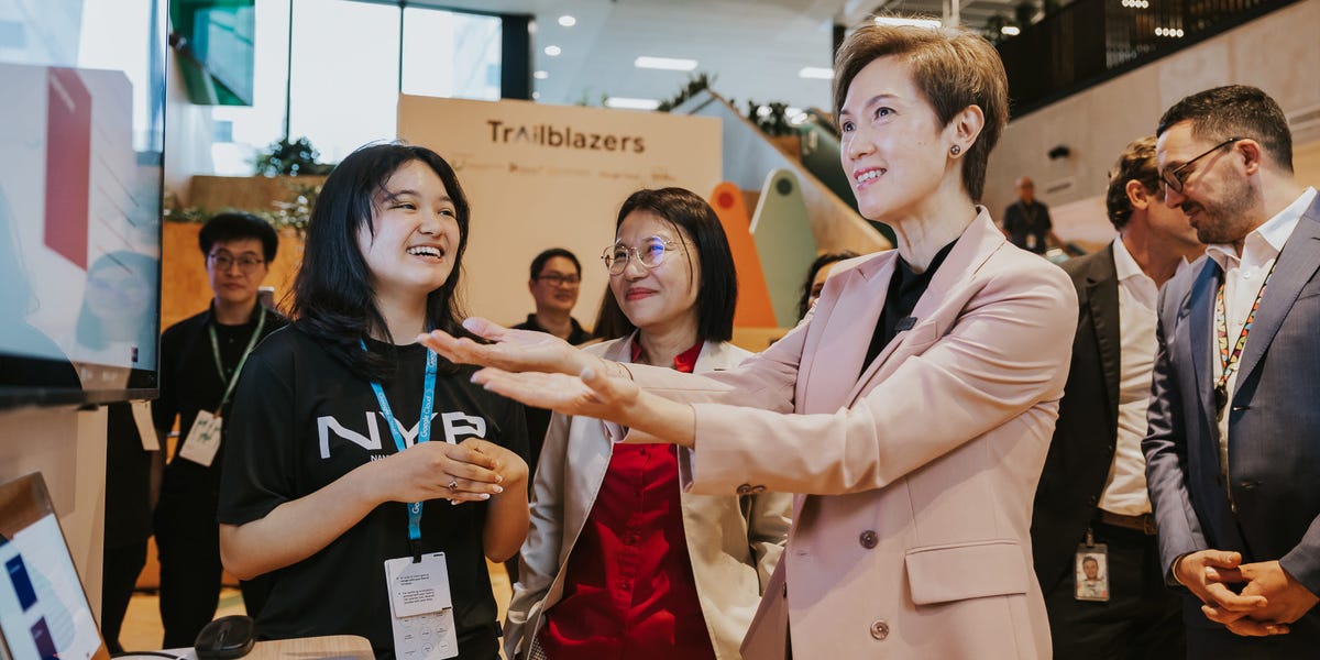 You are currently viewing ExploreAI Summit in Singapore Unveils Groundbreaking AI Innovations