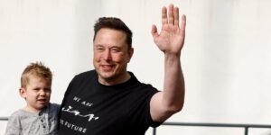 Read more about the article Musk Spotted With X AE a-XII at Tesla Plant As Custody Fight Continues