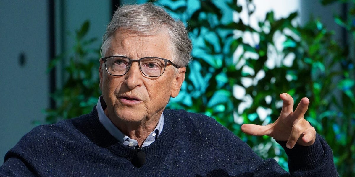 You are currently viewing Bill Gates Says AI Still Has a Long Way to Go