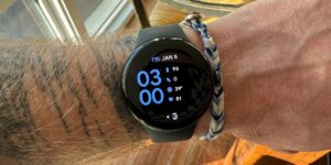 Read more about the article Google Pixel Watch 2 Review 2024