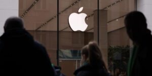 Read more about the article Apple Sued Ex-Staffer, Says He Leaked Details of Products He Didn’t Like