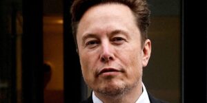 Read more about the article After Elon Musk Bought X, Formerly Twitter: Layoffs, Long Hours, RTO
