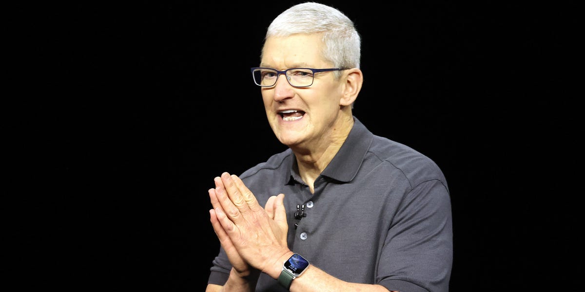 You are currently viewing The Watch Brands Loved by Silicon Valley’s Tech Elite Like Tim Cook