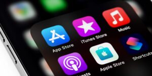 Read more about the article See How iPhone Apps Could Change If Apple Loses a DOJ Antitrust Fight