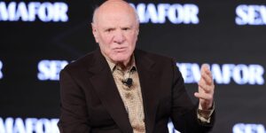 Read more about the article Barry Diller Has a Dire Warning About AI