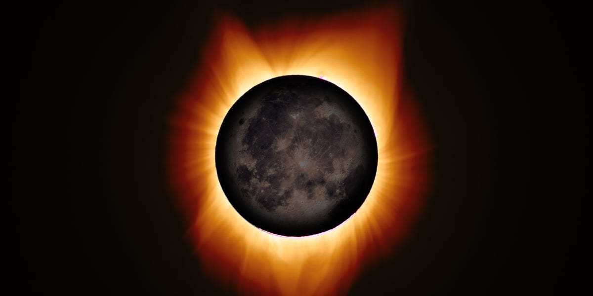 You are currently viewing How to Watch the Solar Eclipse Online for Free