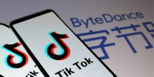 Read more about the article Ex-TikTok Worker Says Platform Used Fake Boss to Hide China Ties