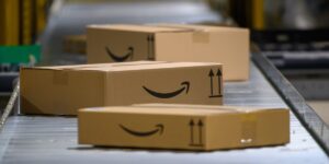 Read more about the article Amazon Uses AI to Pick the Right Size Packaging