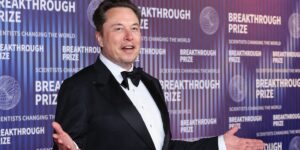 Read more about the article Elon Musk Waging War on Multiple Fronts, Australia Now in Firing Line