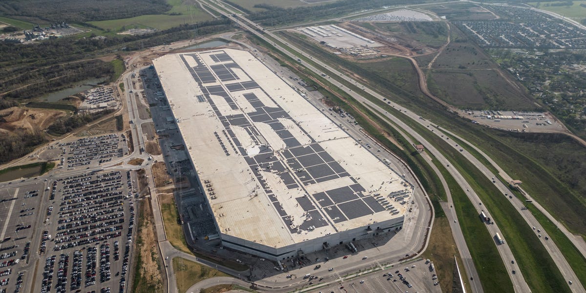 You are currently viewing Tesla’s Texas Gigafactory Gets Out of Environmental Restrictions