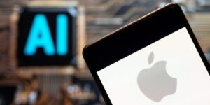 Read more about the article Apple Negotiating With OpenAI and Google to Bring AI to Next iPhone: Report