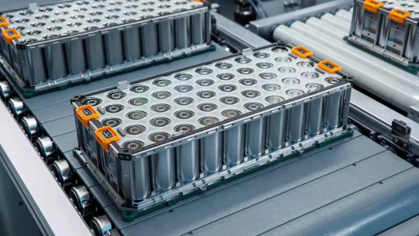 Read more about the article Reliance wins PLI scheme for 10 GWh ACC battery manufacturing, ET Auto