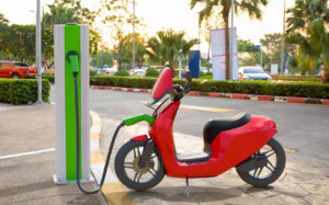 Read more about the article Ola shrinks, Bajaj races ahead of TVS in electric 2 wheelers in September, ET Auto